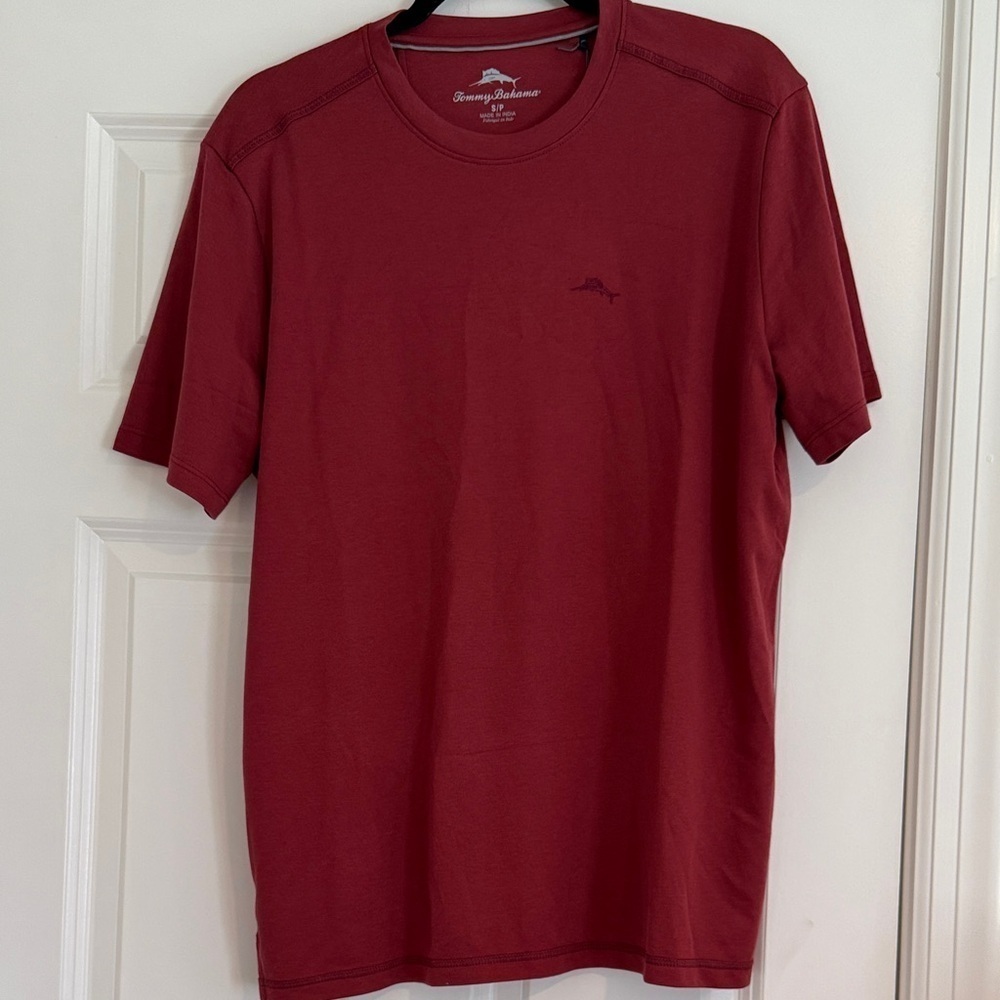 Tommy Bahama Men's Burgundy Short Sleeve Tee